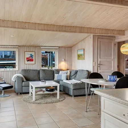 Reima - 550m From The Sea By Interhome *